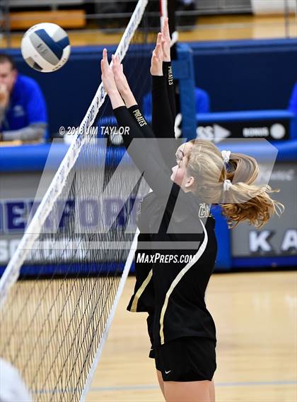 Thumbnail 2 in Crawford vs. Windthorst (UIL 2A Regional Semifinals) photogallery.