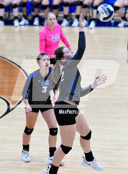 Thumbnail 3 in Crawford vs. Windthorst (UIL 2A Regional Semifinals) photogallery.