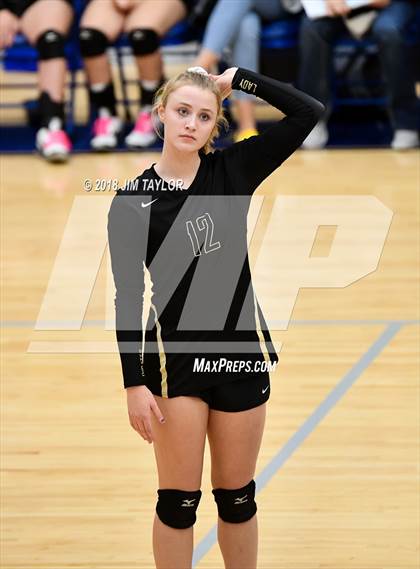 Thumbnail 1 in Crawford vs. Windthorst (UIL 2A Regional Semifinals) photogallery.