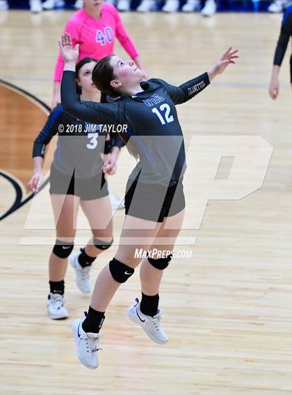 Thumbnail 2 in Crawford vs. Windthorst (UIL 2A Regional Semifinals) photogallery.