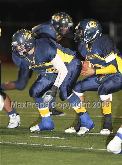 Thumbnail 2 in Inderkum vs. Del Campo (CIF SJS D3 Final) photogallery.