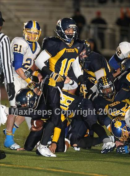 Thumbnail 3 in Inderkum vs. Del Campo (CIF SJS D3 Final) photogallery.