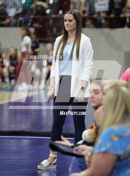 Thumbnail 3 in Ralston Valley vs. Dakota Ridge (CHSAA 5A First Round) photogallery.