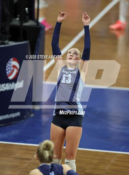 Thumbnail 3 in Ralston Valley vs. Dakota Ridge (CHSAA 5A First Round) photogallery.