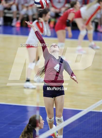 Thumbnail 2 in Ralston Valley vs. Dakota Ridge (CHSAA 5A First Round) photogallery.