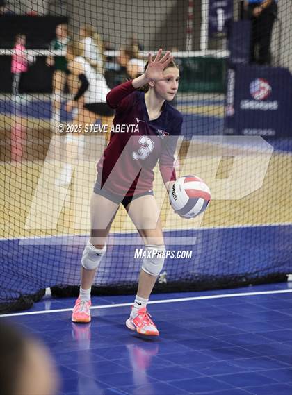 Thumbnail 1 in Ralston Valley vs. Dakota Ridge (CHSAA 5A First Round) photogallery.