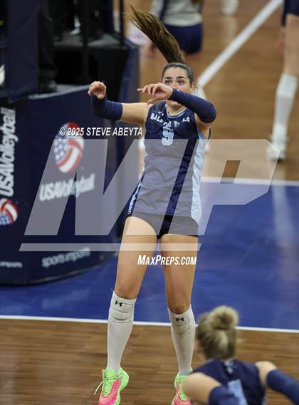 Thumbnail 3 in Ralston Valley vs. Dakota Ridge (CHSAA 5A First Round) photogallery.