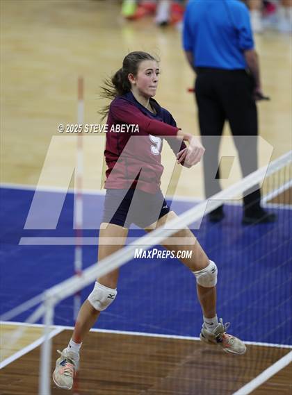 Thumbnail 1 in Ralston Valley vs. Dakota Ridge (CHSAA 5A First Round) photogallery.