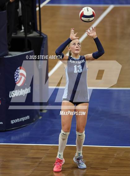 Thumbnail 1 in Ralston Valley vs. Dakota Ridge (CHSAA 5A First Round) photogallery.