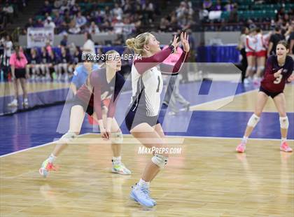Thumbnail 2 in Ralston Valley vs. Dakota Ridge (CHSAA 5A First Round) photogallery.
