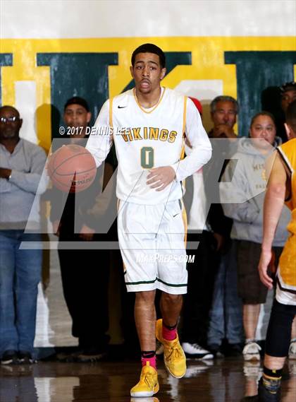 Thumbnail 1 in Mission @ Vanden (CIF State D3 Northern Regional Final) photogallery.