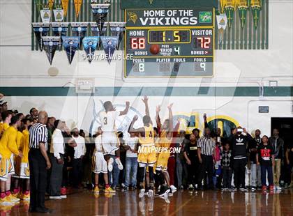 Thumbnail 2 in Mission @ Vanden (CIF State D3 Northern Regional Final) photogallery.
