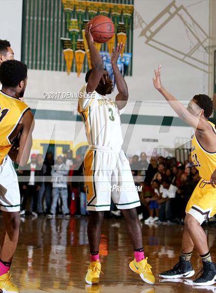 Thumbnail 3 in Mission @ Vanden (CIF State D3 Northern Regional Final) photogallery.