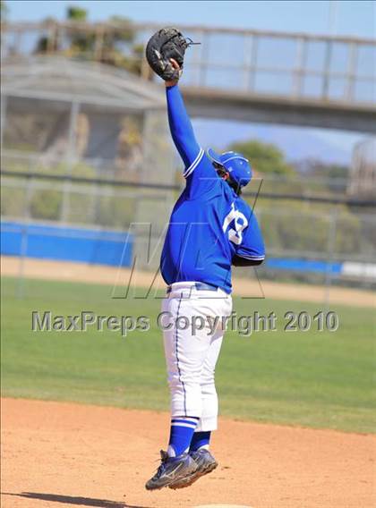 Thumbnail 3 in Clairemont @ San Diego photogallery.