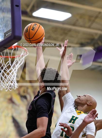 Thumbnail 3 in Ballard vs Hillsboro photogallery.