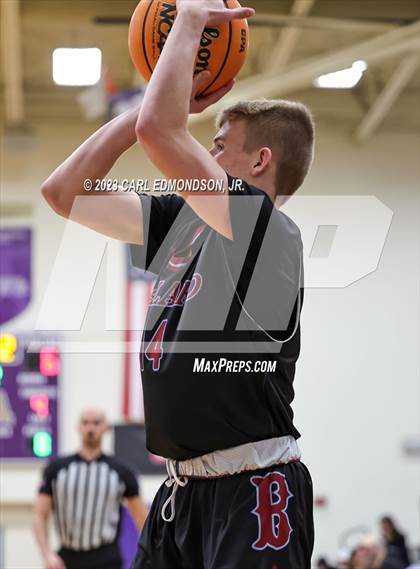 Thumbnail 3 in Ballard vs Hillsboro photogallery.