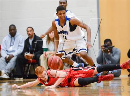 Thumbnail 2 in Lake Highland Prep vs. Clayton (HighSchoolOT.com Holiday Invitational) photogallery.