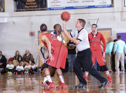 Thumbnail 2 in Lake Highland Prep vs. Clayton (HighSchoolOT.com Holiday Invitational) photogallery.