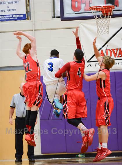 Thumbnail 1 in Lake Highland Prep vs. Clayton (HighSchoolOT.com Holiday Invitational) photogallery.