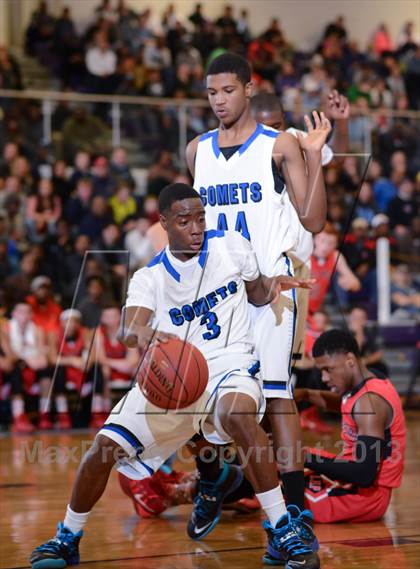 Thumbnail 3 in Lake Highland Prep vs. Clayton (HighSchoolOT.com Holiday Invitational) photogallery.