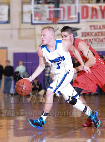 Thumbnail 2 in Lake Highland Prep vs. Clayton (HighSchoolOT.com Holiday Invitational) photogallery.
