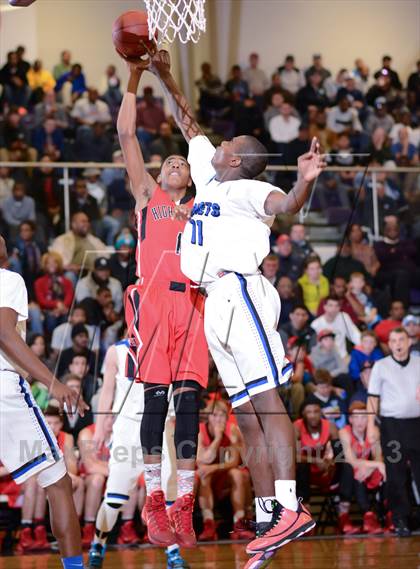 Thumbnail 3 in Lake Highland Prep vs. Clayton (HighSchoolOT.com Holiday Invitational) photogallery.