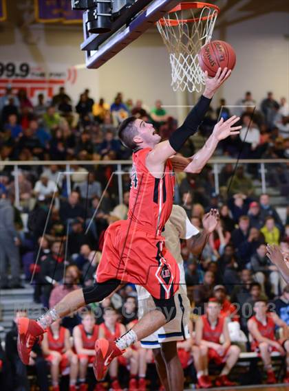 Thumbnail 2 in Lake Highland Prep vs. Clayton (HighSchoolOT.com Holiday Invitational) photogallery.