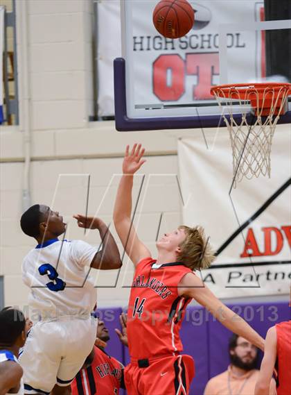 Thumbnail 2 in Lake Highland Prep vs. Clayton (HighSchoolOT.com Holiday Invitational) photogallery.