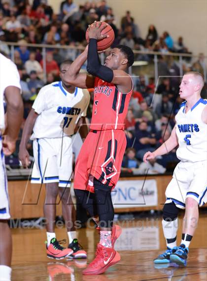 Thumbnail 2 in Lake Highland Prep vs. Clayton (HighSchoolOT.com Holiday Invitational) photogallery.