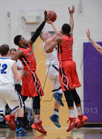 Thumbnail 3 in Lake Highland Prep vs. Clayton (HighSchoolOT.com Holiday Invitational) photogallery.