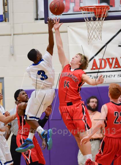 Thumbnail 1 in Lake Highland Prep vs. Clayton (HighSchoolOT.com Holiday Invitational) photogallery.