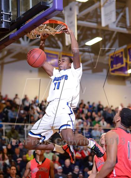 Thumbnail 3 in Lake Highland Prep vs. Clayton (HighSchoolOT.com Holiday Invitational) photogallery.
