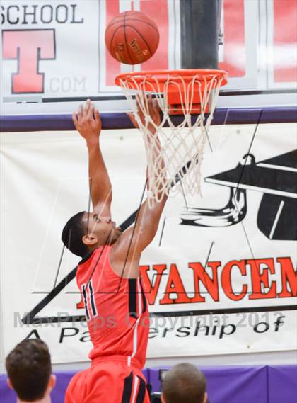 Thumbnail 1 in Lake Highland Prep vs. Clayton (HighSchoolOT.com Holiday Invitational) photogallery.