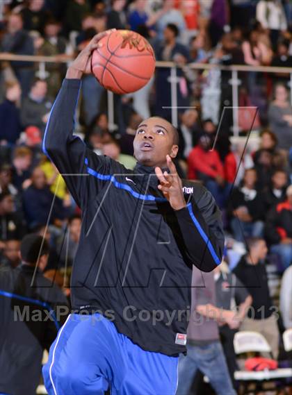 Thumbnail 2 in Lake Highland Prep vs. Clayton (HighSchoolOT.com Holiday Invitational) photogallery.
