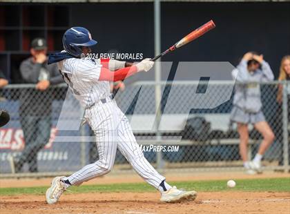 Thumbnail 1 in Bishop Montgomery vs La Salle photogallery.