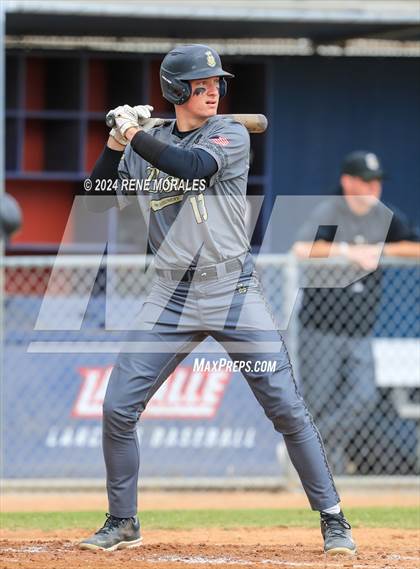Thumbnail 3 in Bishop Montgomery vs La Salle photogallery.