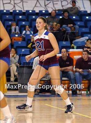 Thumbnail 3 in Campolindo vs. Laguna Beach (State D3 Final) photogallery.