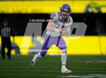 Thumbnail 1 in Anacortes vs Tumwater (WIAA 2A Final) photogallery.
