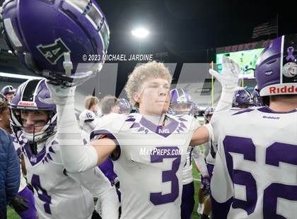 Thumbnail 3 in Anacortes vs Tumwater (WIAA 2A Final) photogallery.