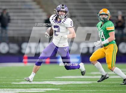 Thumbnail 3 in Anacortes vs Tumwater (WIAA 2A Final) photogallery.