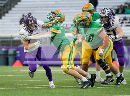 Thumbnail 3 in Anacortes vs Tumwater (WIAA 2A Final) photogallery.