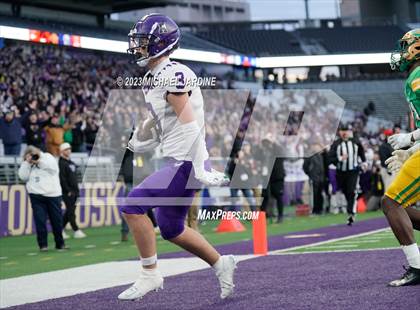 Thumbnail 1 in Anacortes vs Tumwater (WIAA 2A Final) photogallery.