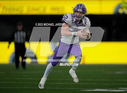 Thumbnail 3 in Anacortes vs Tumwater (WIAA 2A Final) photogallery.