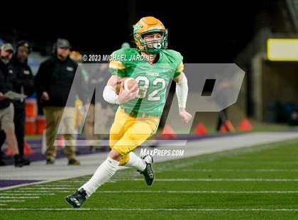 Thumbnail 1 in Anacortes vs Tumwater (WIAA 2A Final) photogallery.