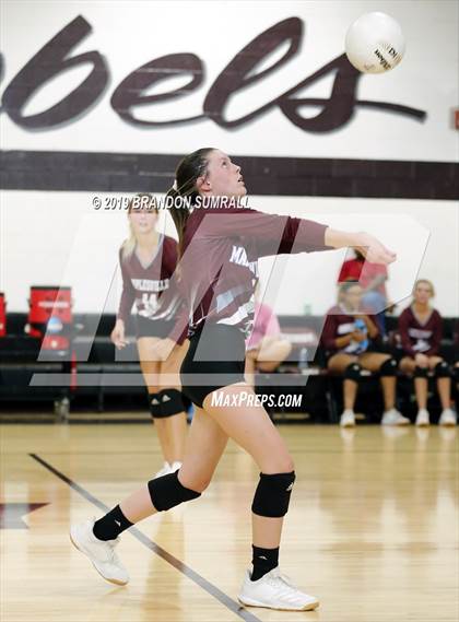 Thumbnail 3 in Maplesville @ Thorsby photogallery.