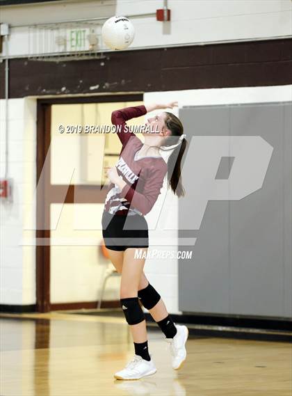 Thumbnail 3 in Maplesville @ Thorsby photogallery.