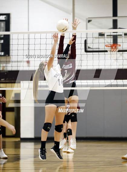 Thumbnail 2 in Maplesville @ Thorsby photogallery.
