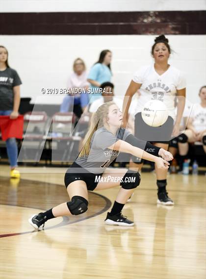 Thumbnail 3 in Maplesville @ Thorsby photogallery.