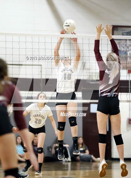 Thumbnail 2 in Maplesville @ Thorsby photogallery.