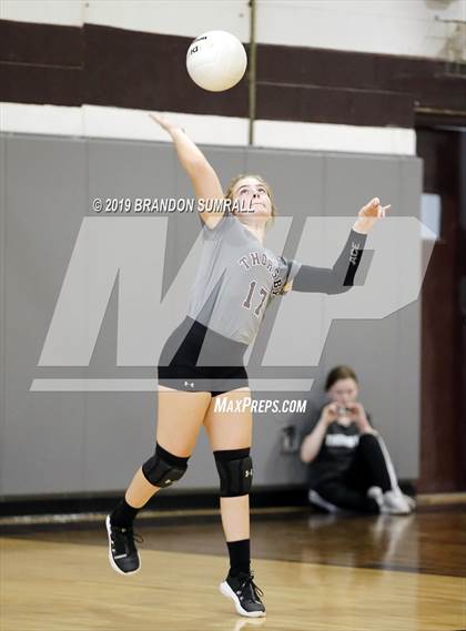 Thumbnail 2 in Maplesville @ Thorsby photogallery.